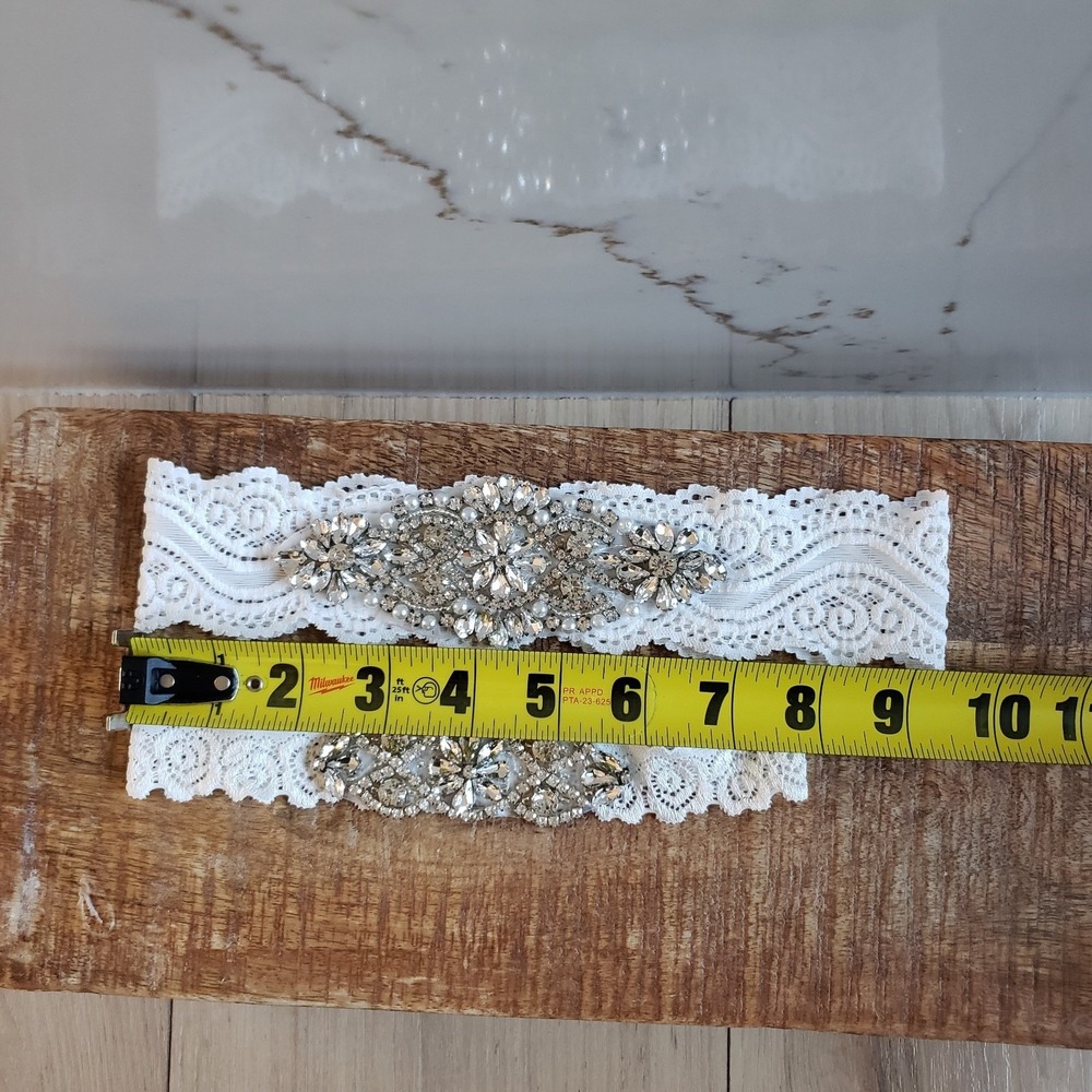 Bridal Garter Set White Rhinestone Crystal Lace Wedding 2 Piece Set Prom - Picture 3 of 5